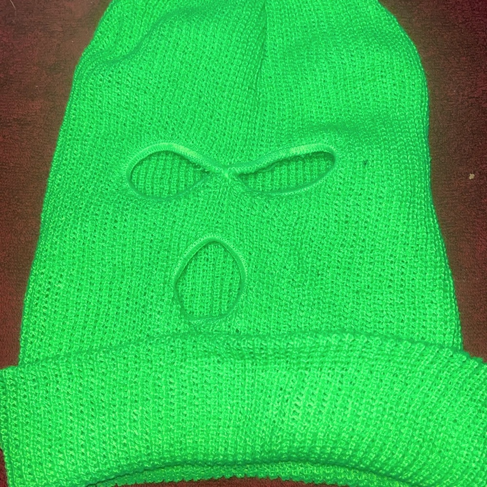 Green mask